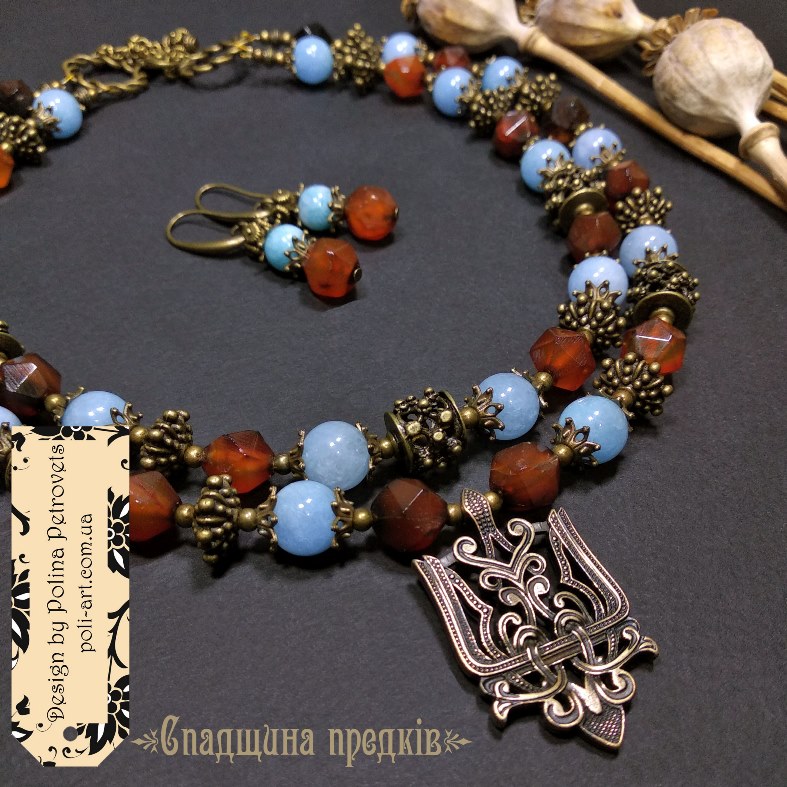 Комплект намисто і сережки з сердоліком, аквамарином і тризубом "Спадщина предків"