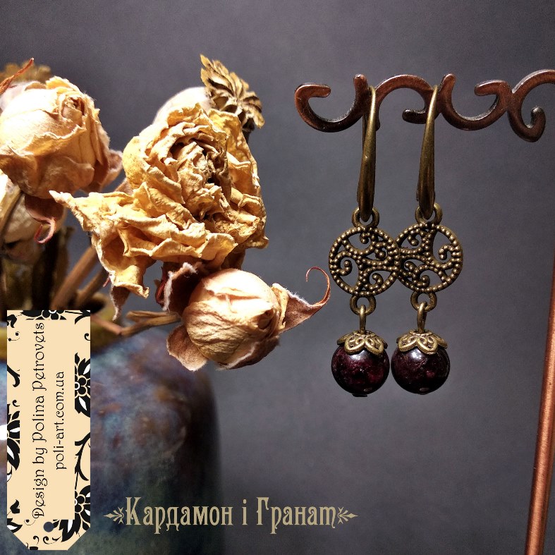 Сережки з гранатом "Кардамон і Гранат"