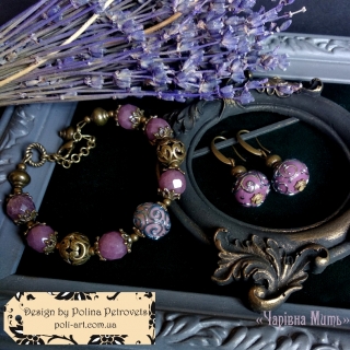 Комплект браслет і сережки з кварцу і лемпворку "Чарівна мить"