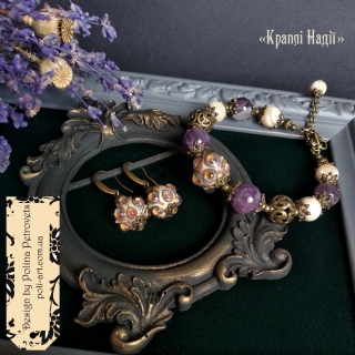 Комплект браслет і сережки з лемпворку та агатів і баламутів "Краплі Надії"